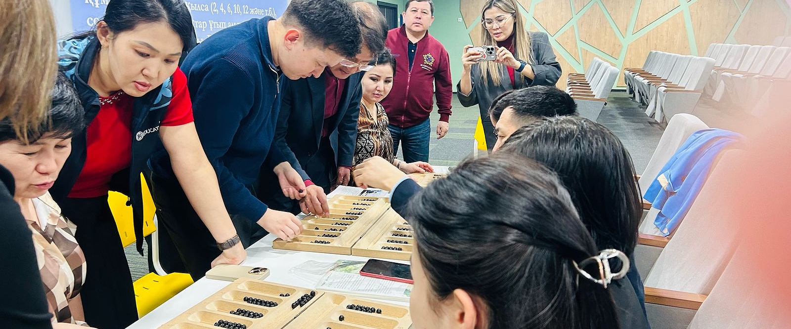 «Binom School» мектебінің ұстаздарымен кездесу